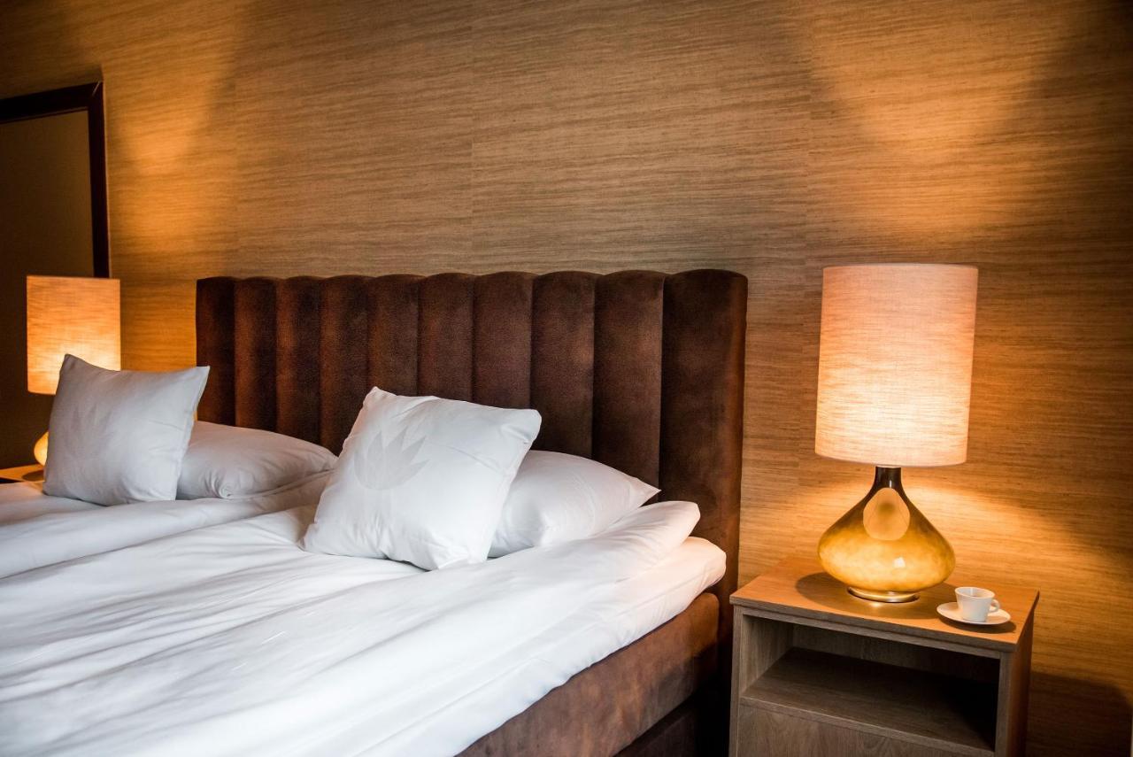 Billingehus Hotel Skovde Ngoại thất bức ảnh